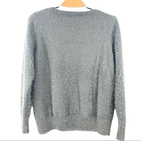 𝅺avon Grey Eyelash Knit Snowflake Sequin Appliqué Crewneck Sweater Size M - Picture 4 of 7